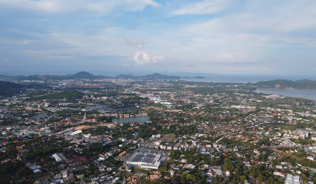 DCIM100MEDIADJI_0235.JPG