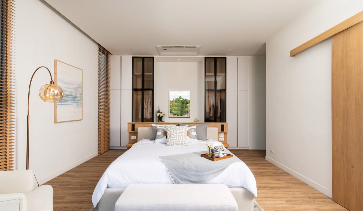Master Bedroom 1