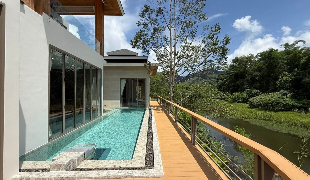 38. swimming pool