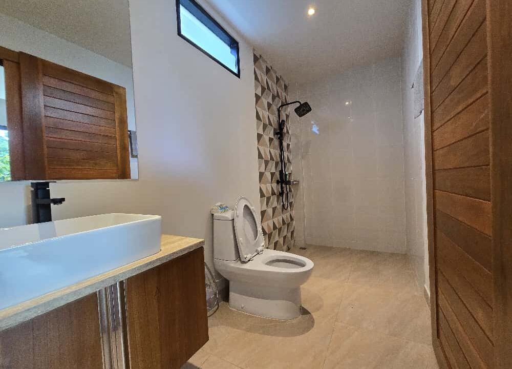 WhatsApp Image 2025-10-04 at 1.48.08 PM (1)