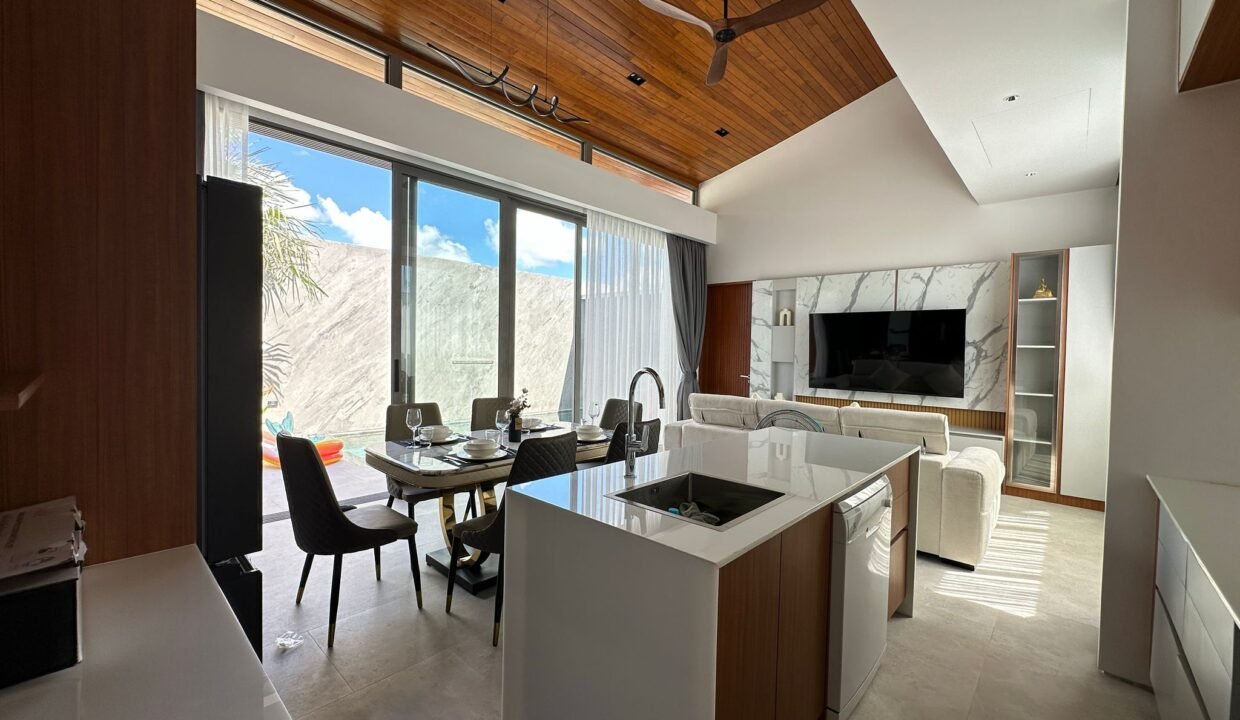 WhatsApp Image 2025-10-06 at 2.26.24 PM