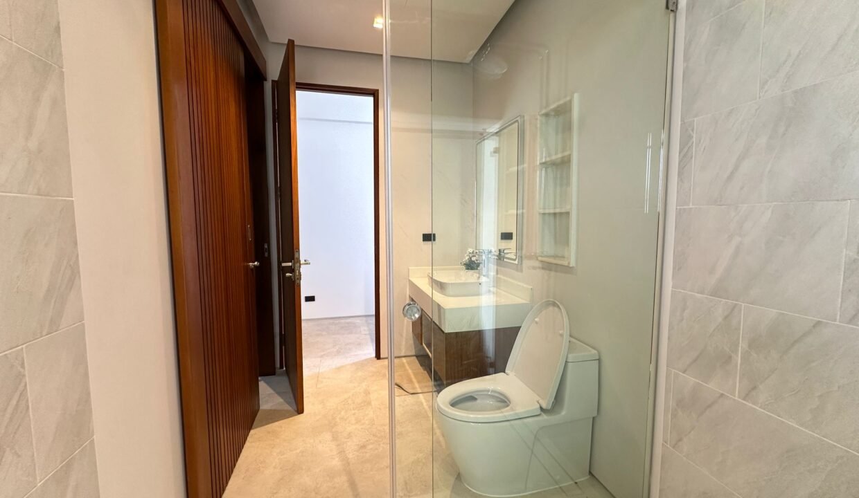 WhatsApp Image 2025-10-06 at 2.26.26 PM (1)