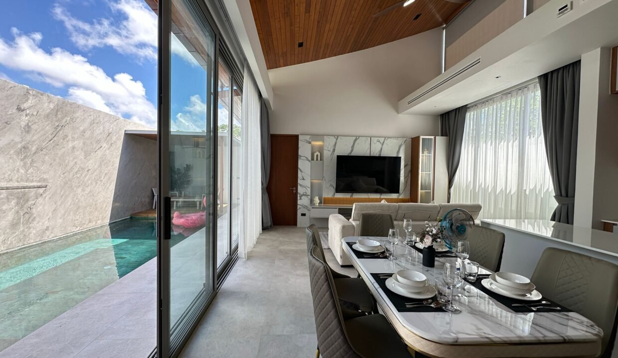 WhatsApp Image 2025-10-06 at 2.26.27 PM (1)