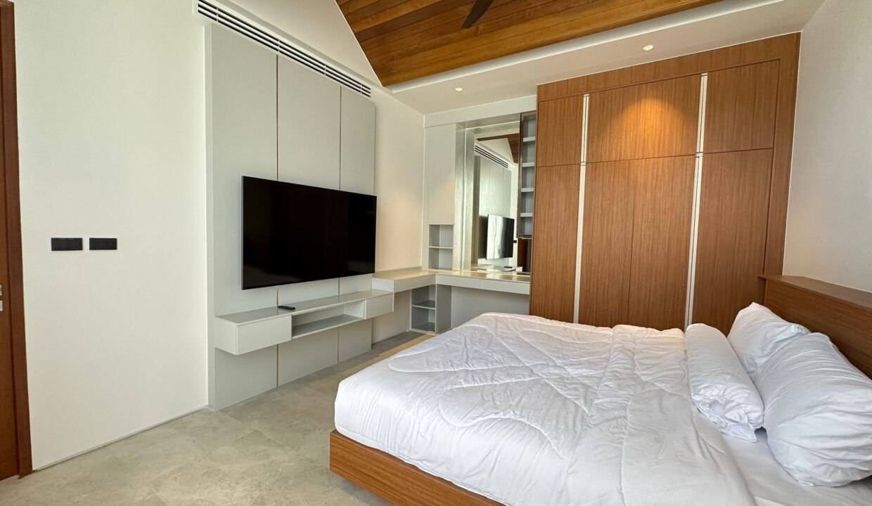 WhatsApp Image 2025-10-06 at 2.26.29 PM