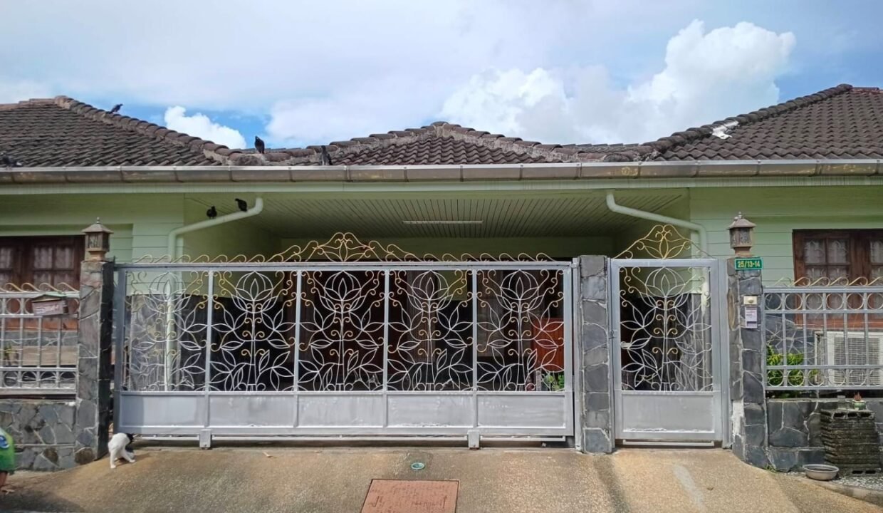 WhatsApp Image 2025-10-14 at 10.06.12 AM (2)