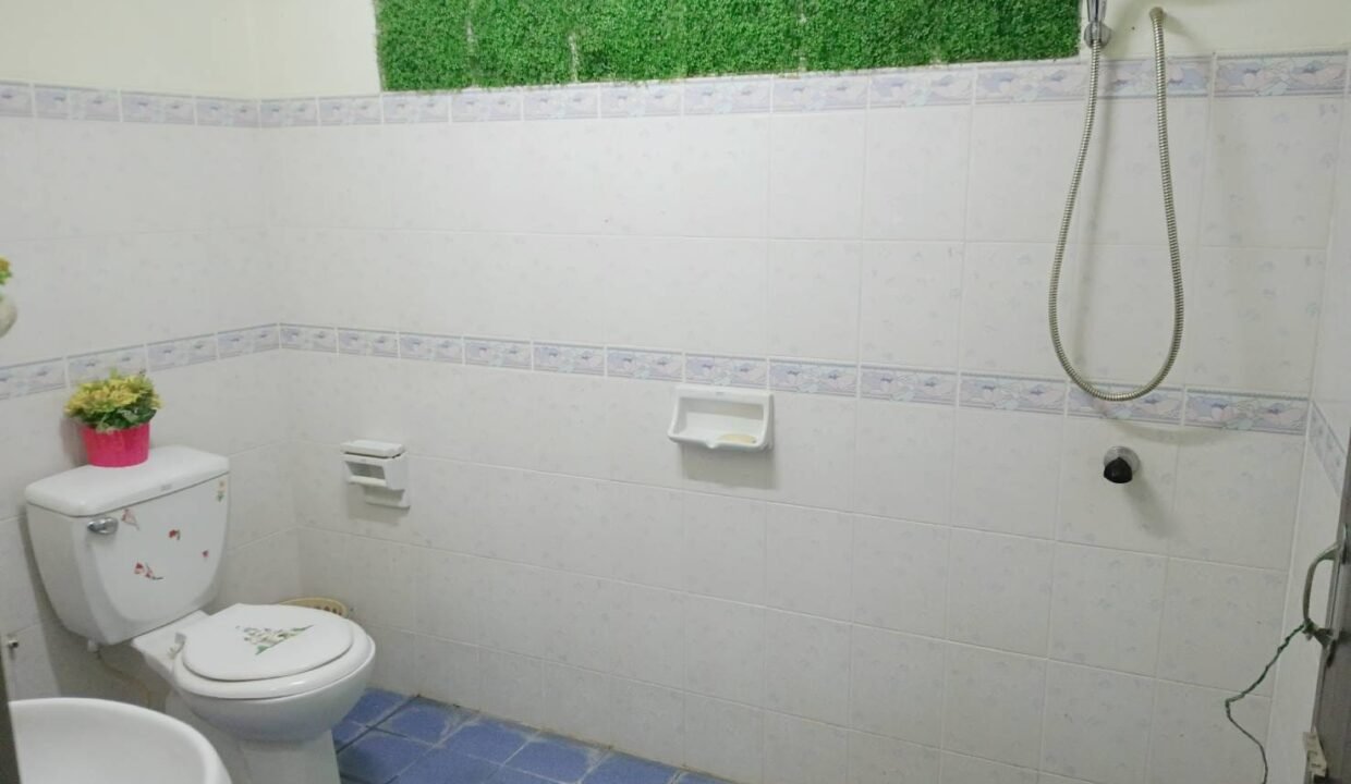 WhatsApp Image 2025-10-14 at 10.06.14 AM