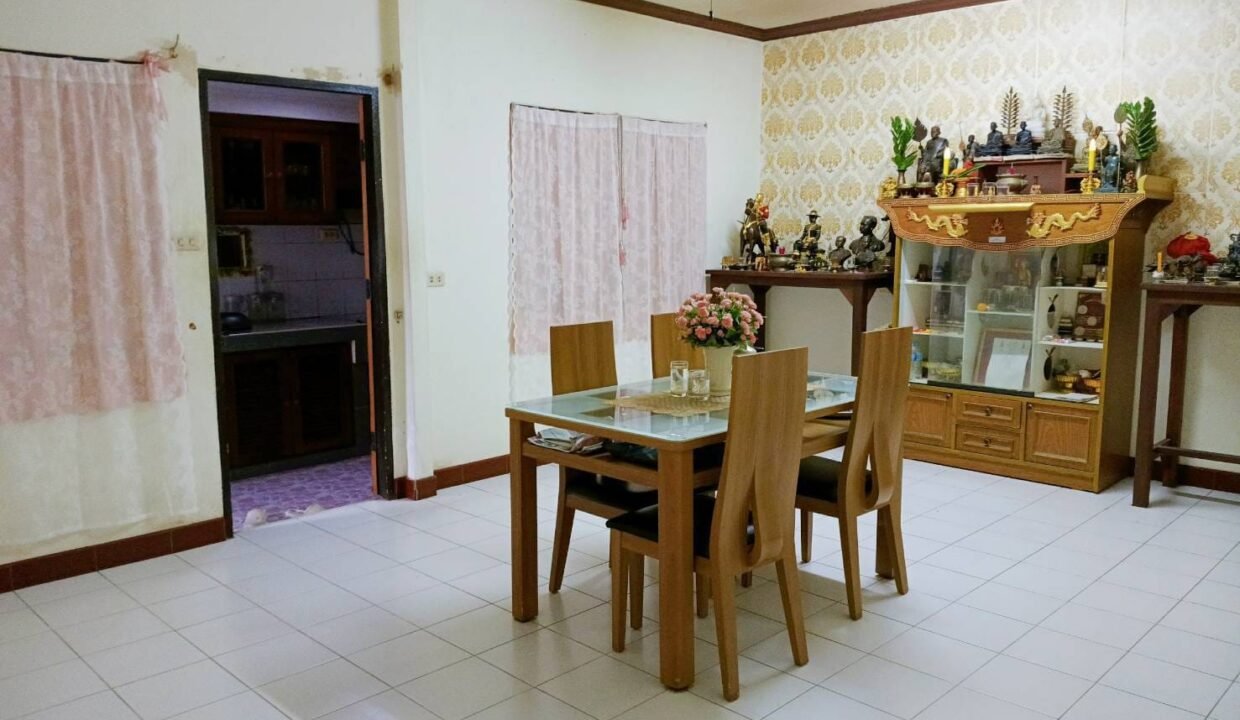 WhatsApp Image 2025-10-14 at 10.06.14 AM (2)