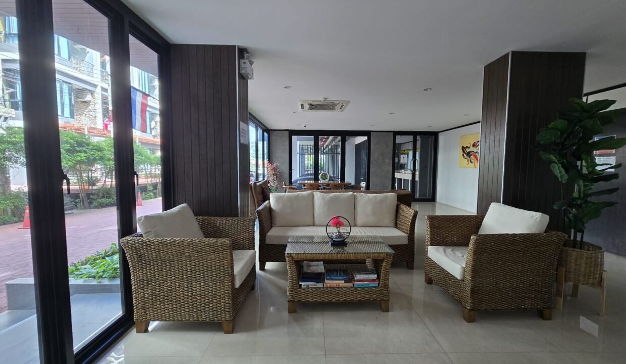 WhatsApp Image 2025-10-14 at 12.38.24 PM