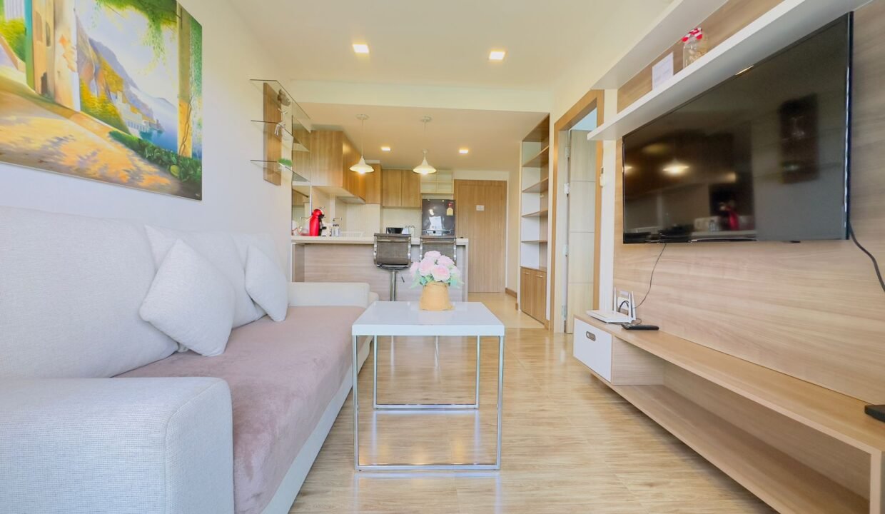 WhatsApp Image 2025-10-18 at 1.52.12 PM (2)