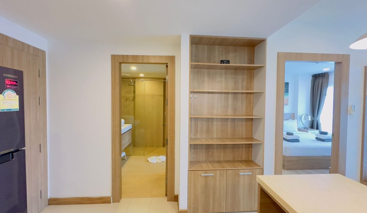 WhatsApp Image 2025-10-18 at 1.52.16 PM (1)