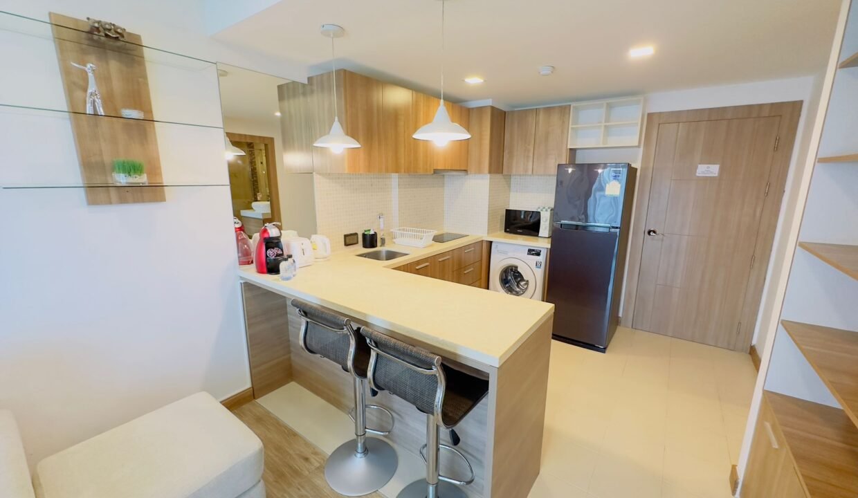 WhatsApp Image 2025-10-18 at 1.52.17 PM (1)