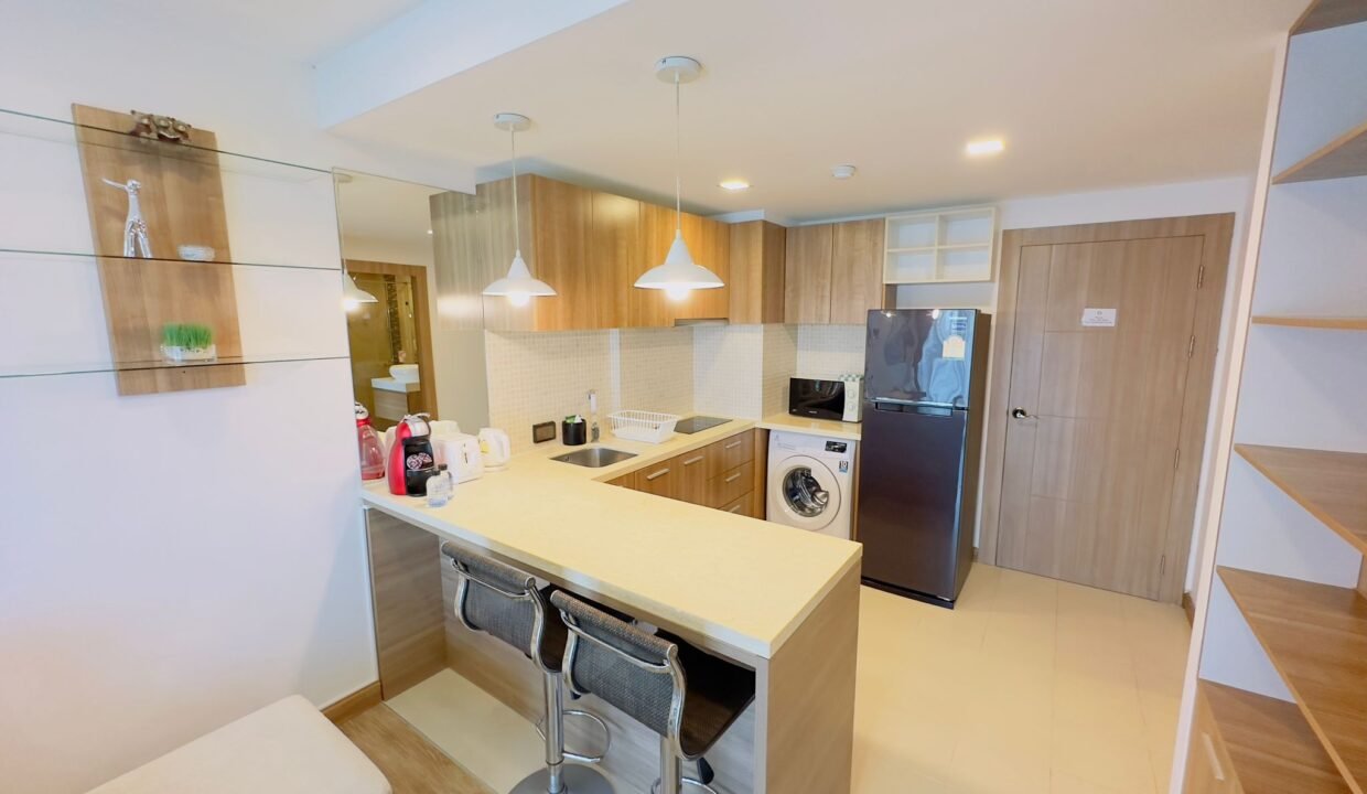 WhatsApp Image 2025-10-18 at 1.52.17 PM