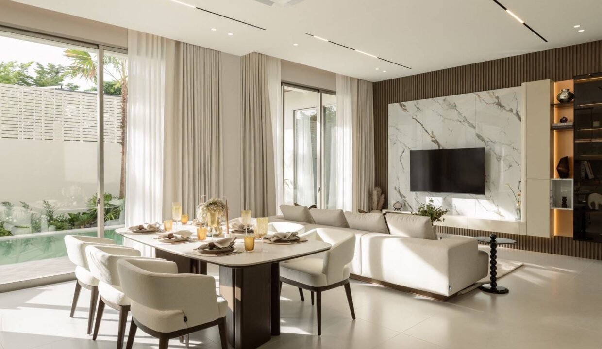 WhatsApp Image 2025-10-18 at 10.13.46 AM (1)