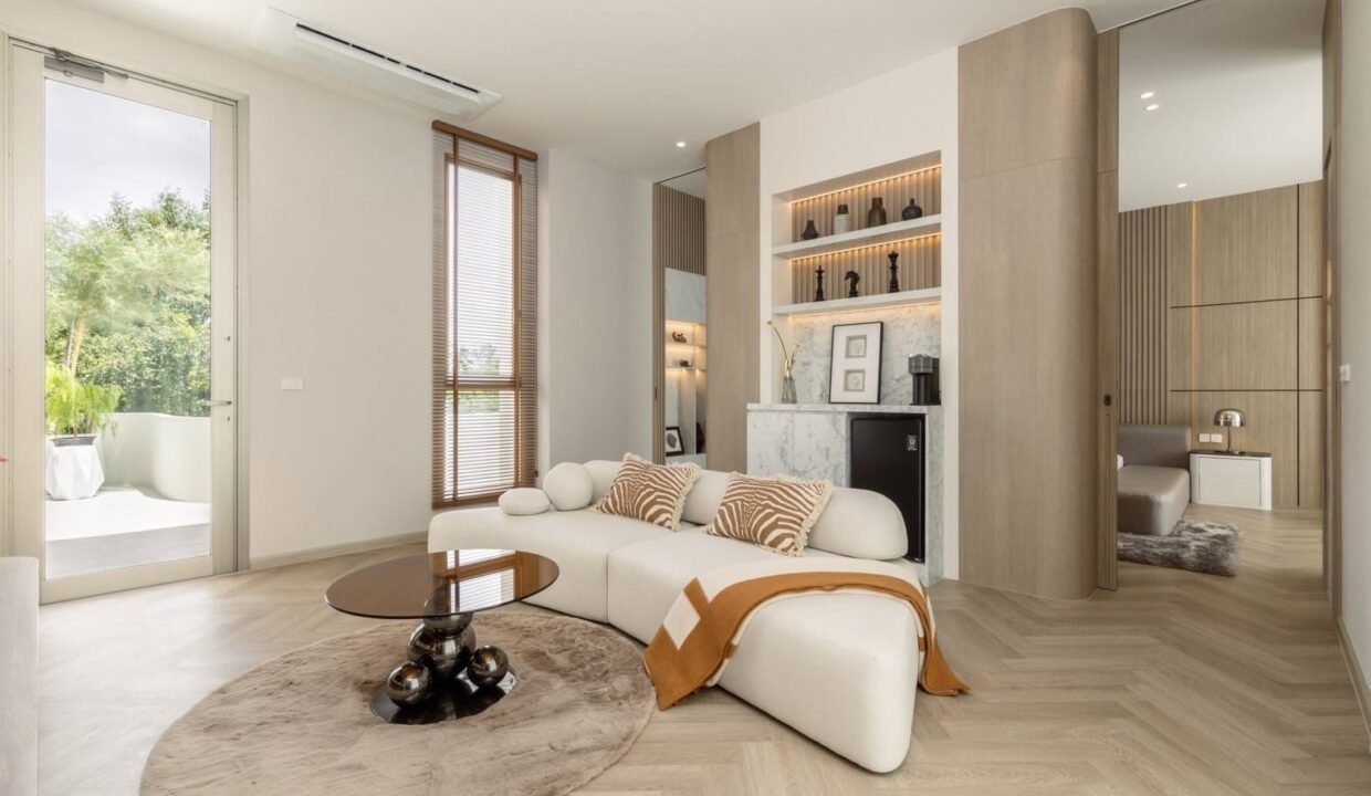 WhatsApp Image 2025-10-18 at 10.13.46 AM (2)