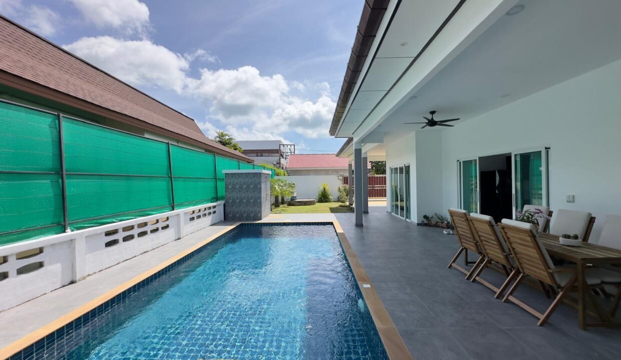 WhatsApp Image 2025-10-28 at 2.21.22 PM (3)