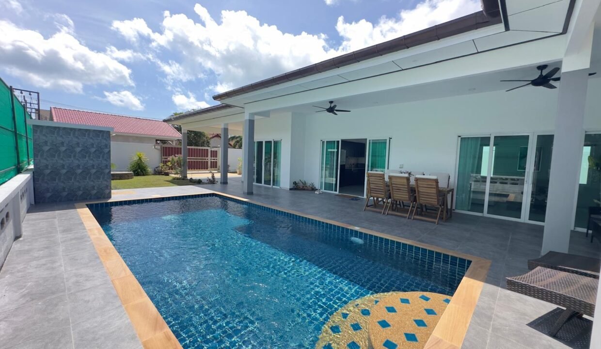 WhatsApp Image 2025-10-28 at 2.21.22 PM (4)