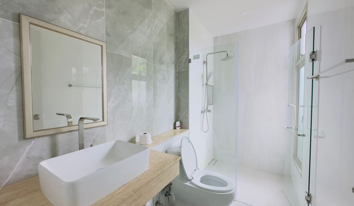 WhatsApp Image 2025-08-29 at 3.58.22 PM (1)