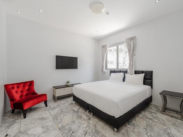 WhatsApp Image 2025-11-07 at 12.53.23 PM (1)